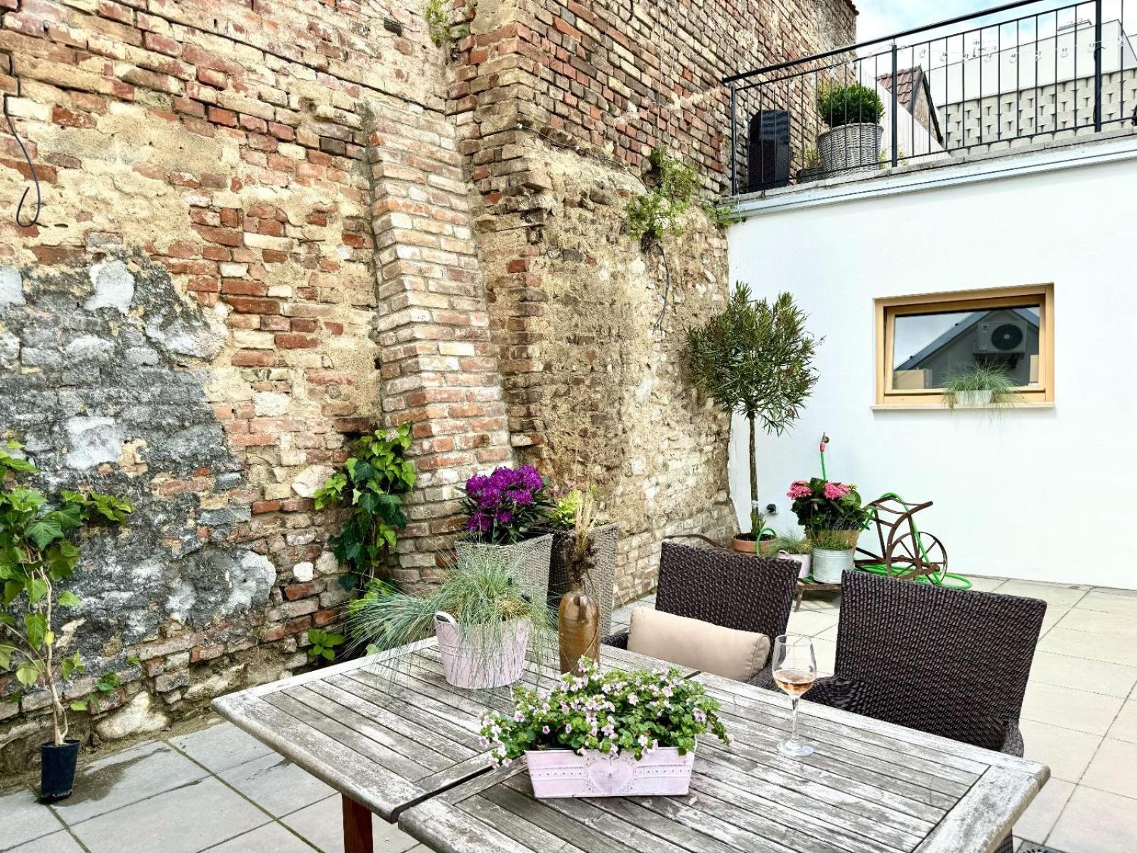 Soul Apartments Mikulov Exterior photo